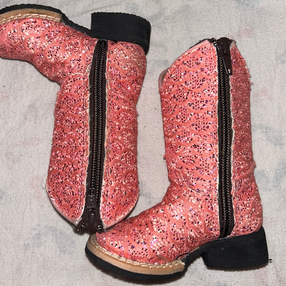 Tanner mark baby size 4 boots